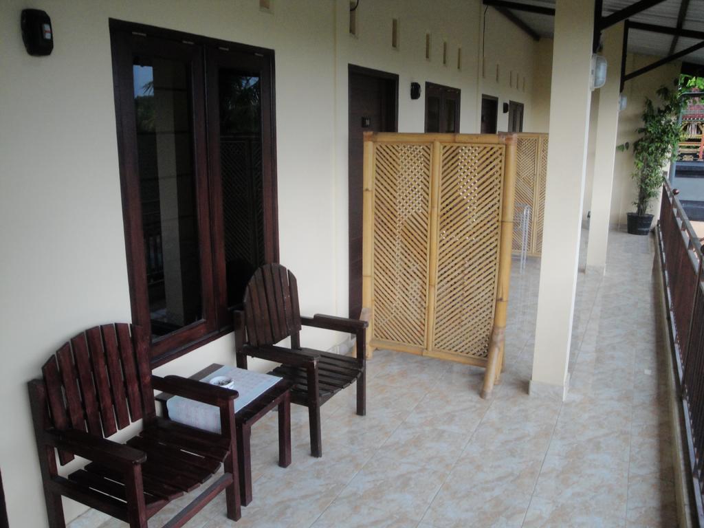 מטאראם Puji Homestay מראה חיצוני תמונה
